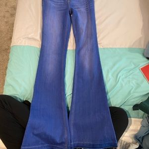 BRAND NEW ! Color : Light wash flare jeans